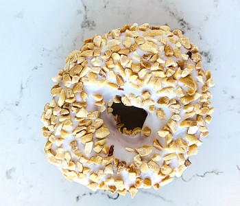 Nuts with Vanilla or Chocolate